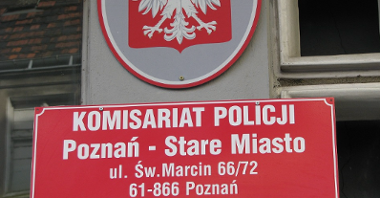 Komisariat Policji Poznań Stare Miasto, wejście od ul. Gwarnej