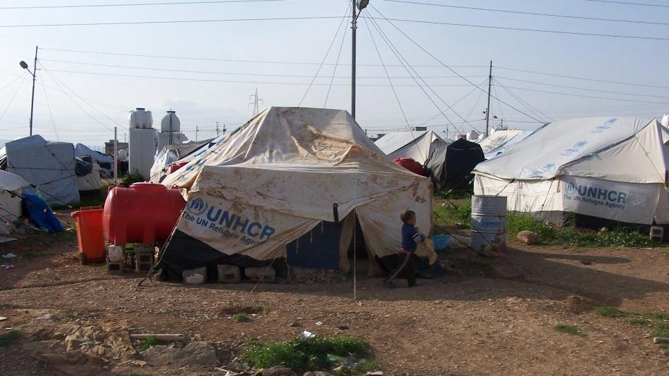 Obóz syryjskich uchodźców w Irackim Kurdystanie, fot. Wikipedia/ Cmacauley - grafika artykułu