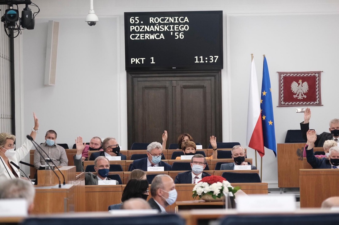Głosowanie nad uchwałą Senatu ws. 65. Poznańskiego Czerwca '56, fot. senat.gov.pl - grafika artykułu