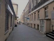 Apollo i pl. Wiosny Ludów