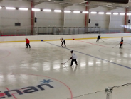 Choć lato, to lodowisko działa