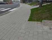 Chodnik na ul. Ziębickiej wyremontowany
