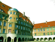 Co z tą szkołą...?