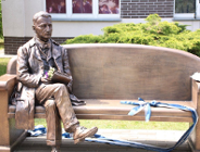 Filozof na ławeczce