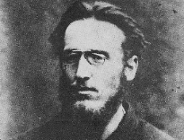 I słucha Waryński, lecz nie wie, że cienie się w celi zbierają*