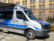 Komisariat w policyjnym samochodzie