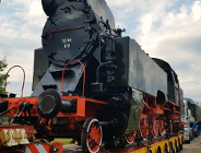 Lokomotywa w parku Rataje