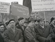 Młodzież kontra dyktatura ciemniaków