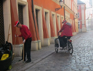 Na Stare Miasto wraca patrol czystości na rowerach