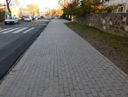 Nowe chodniki na Ratajach