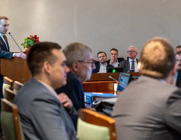 obrady Rady Miasta Poznania w sali sesyjnej