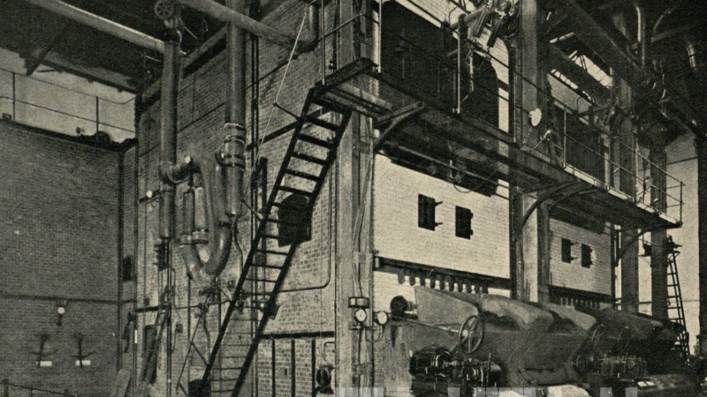 Bateria kotłów ustawiona w Elektrowni Garbary w latach 1925-26