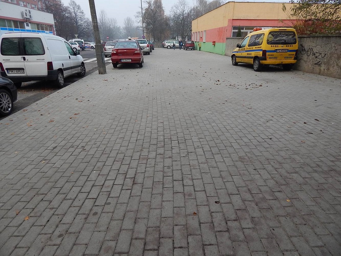 Fot. Artur Gumny, RO Rataje - grafika artykułu