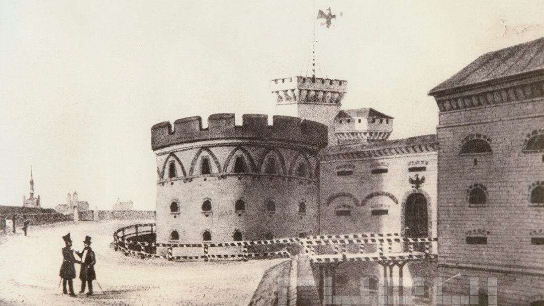 Wjazd i kaponiera główna fortu Winiary