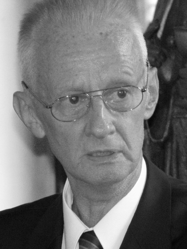 Prof. Lech Trzeciakowski (1931-2017) - grafika artykułu