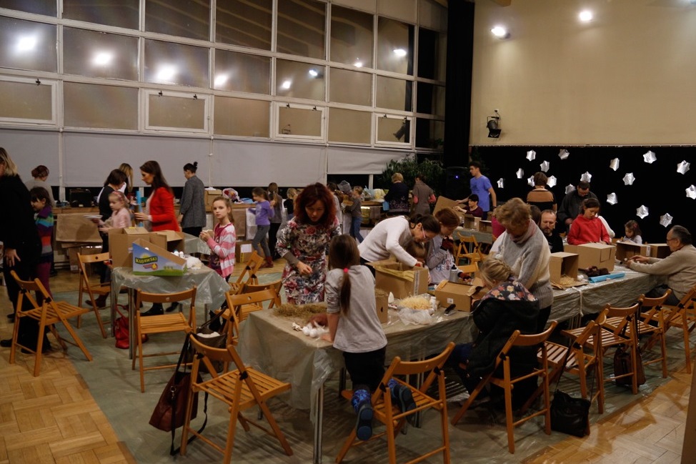 Rodzinne Spotkania ze Sztuką w Młodzieżowym Dom Kultury nr 2 (grudzień 2016 r.), fot. MDK nr 2 - grafika artykułu