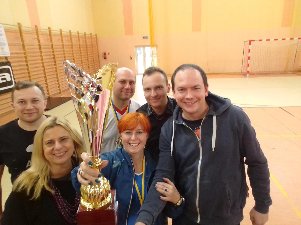 Od lewej: Łukasz. Mikuła, Katarzyna Kretkowska, Szymon Szynkowski vel Sęk, Lidia Dudziak, Mateusz Rozmiarek, Tomasz Lipiński - grafika artykułu