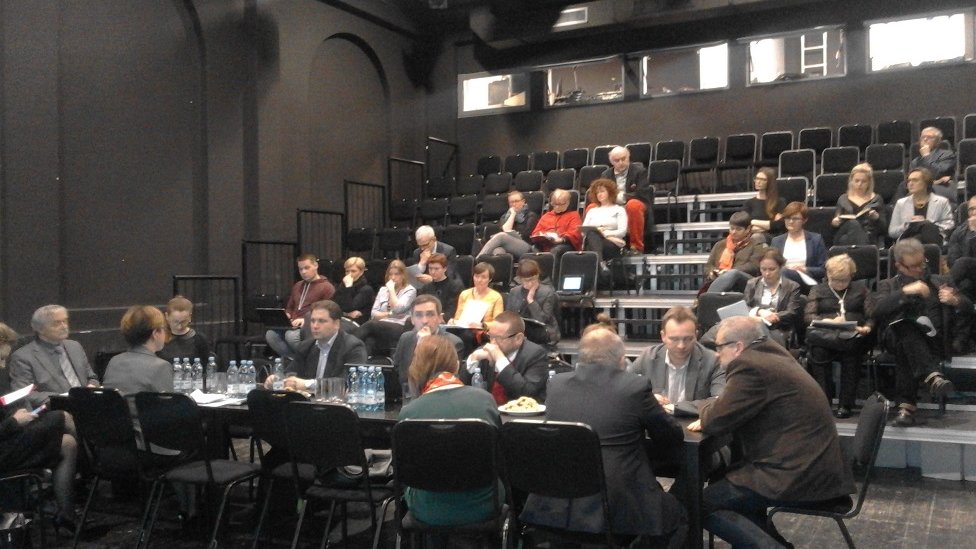 Komisja Kultury i Nauki obradowała na scenie Malarni Teatru Polskiego w Poznaniu