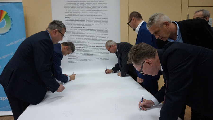 Fot. Związek Miast Polskich - grafika artykułu