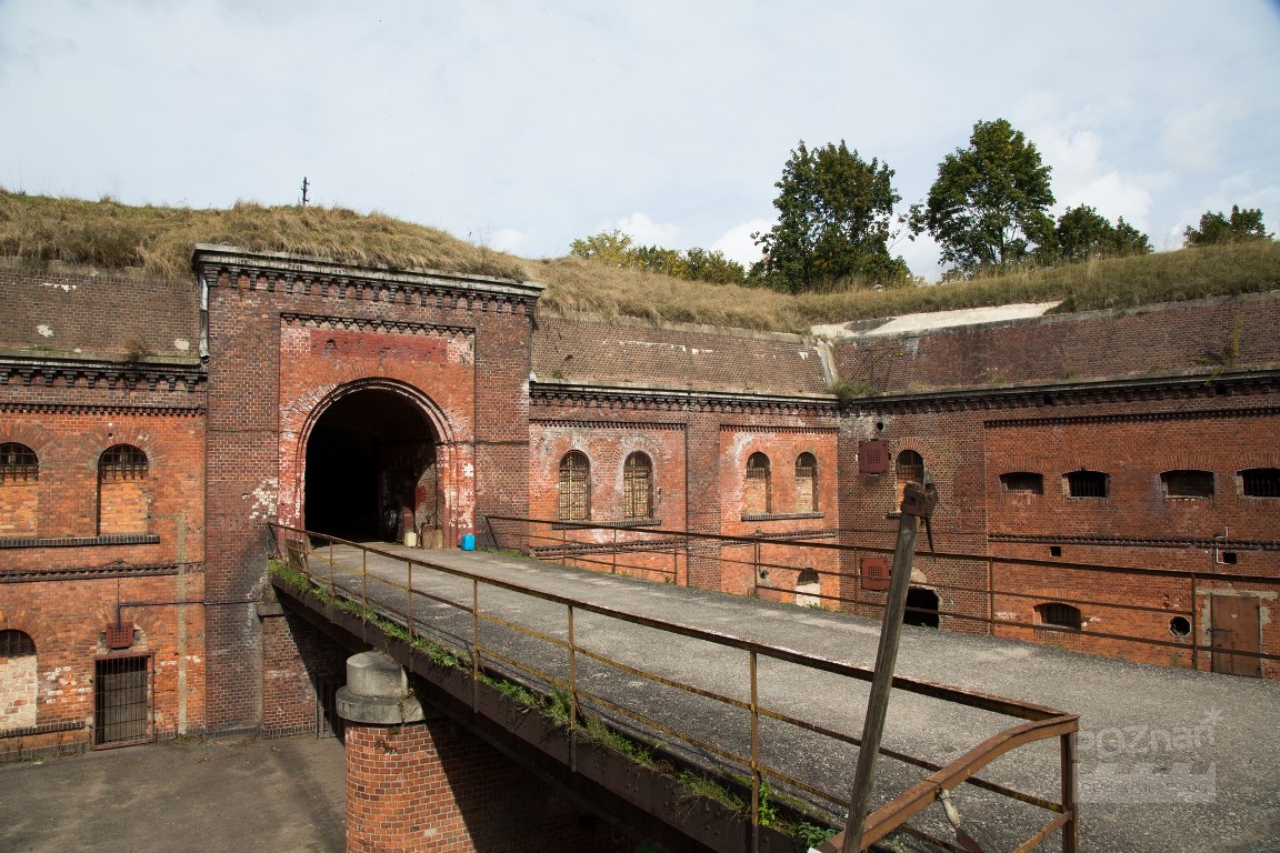 Fort VI, fot. Poznan Film Commission - grafika artykułu