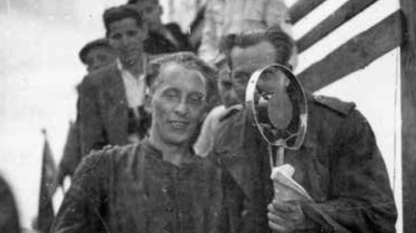 Jerzy Mieloch po wyścigu o Złoty Kask, 1947 r.