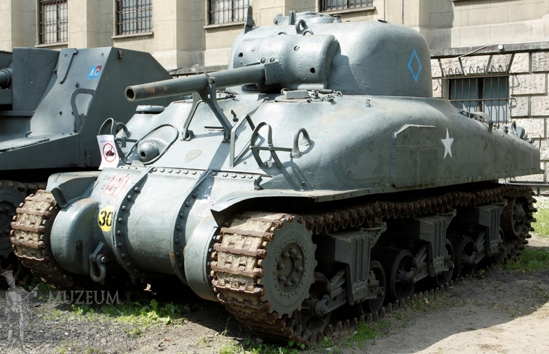 Czołg średni M4A1 "Sherman", fot. Muzeum Wojska Polskiego w Warszawie - grafika artykułu