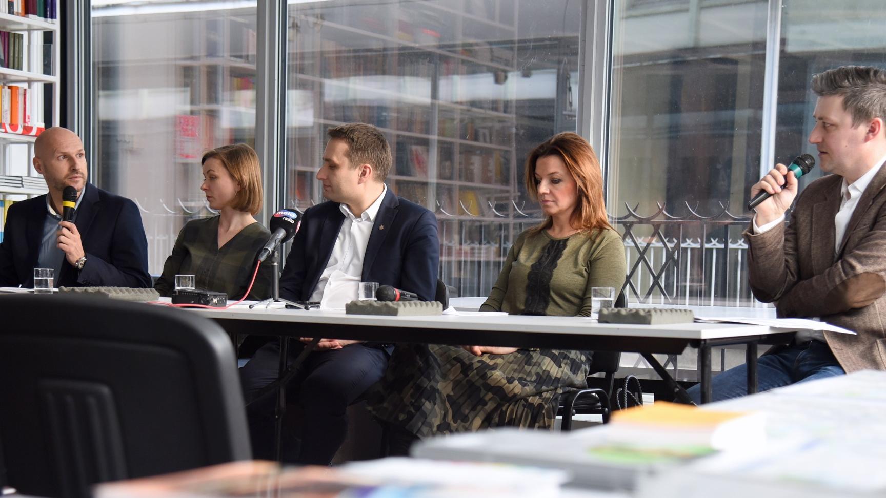 Ogłoszenie rozpoczęcia naboru wniosków do konkursu Centrum Warte Poznania fot. Biuro Prasowe UMP - grafika artykułu