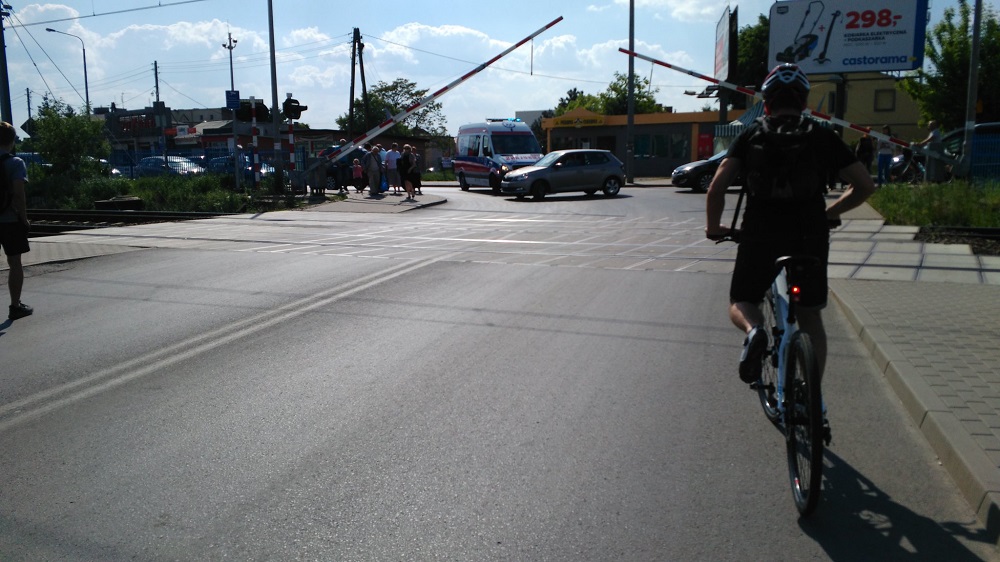 Przejazd kolejowy na ul. Opolskiej, fot. J. Sulanowski - grafika artykułu