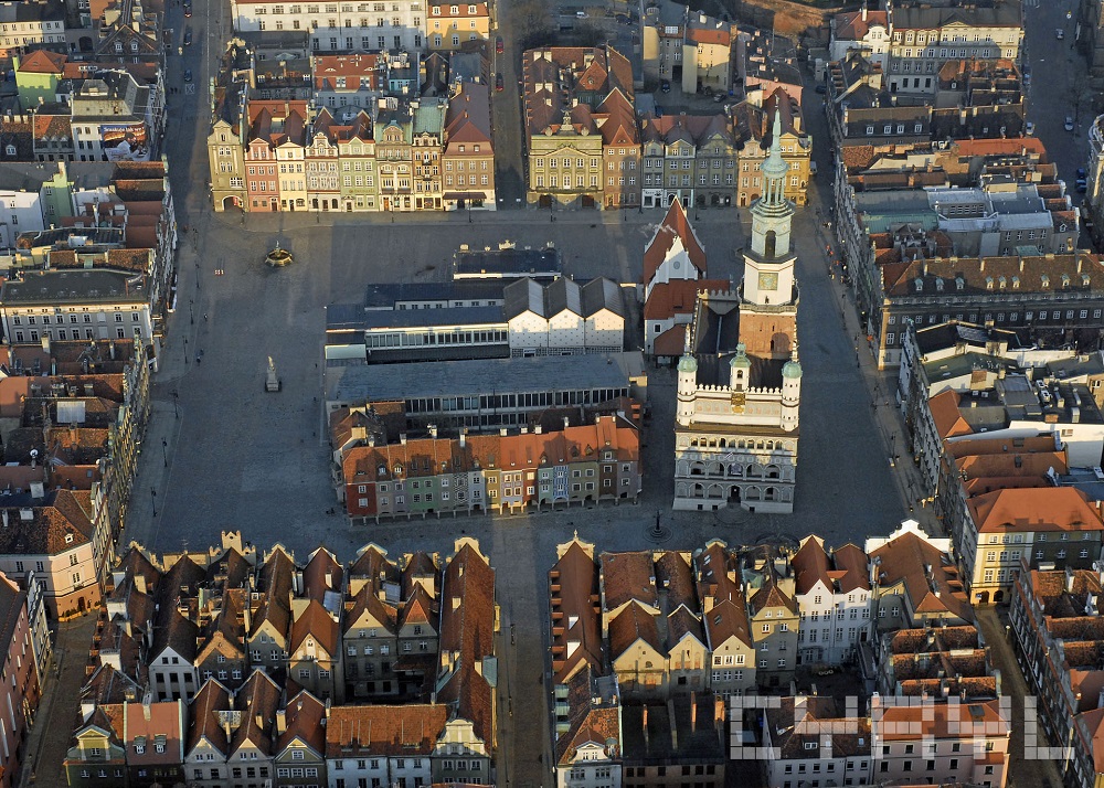 Stary Rynek z lotu ptaka 24.03.2007, fot. Marek Kaczmarczyk - grafika artykułu