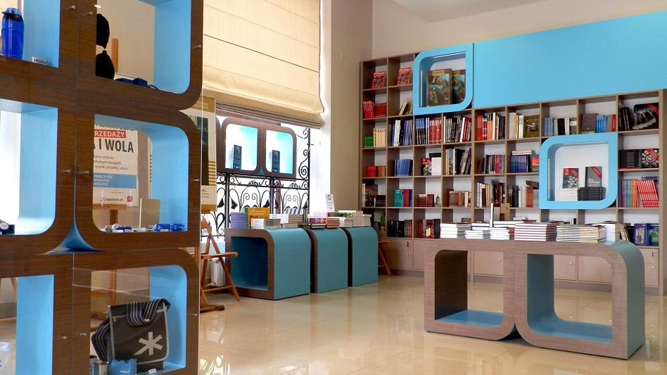 Salon Posnania, ul. Ratajczaka 44