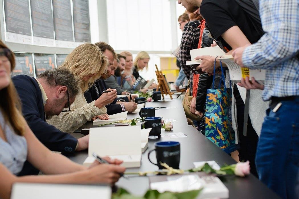 Jedno ze spotkań autorskich podczas Festiwalu Granda 2017, fot. materiały organizatorów - grafika artykułu