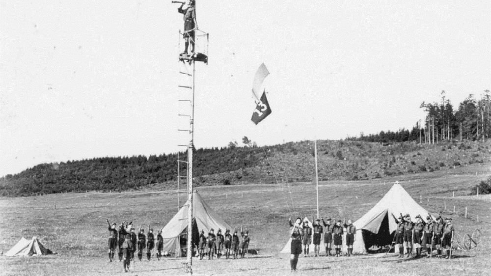 1931 r. Bucze - apel - fot. archiwum Poznańskiej Czarnej Trzynastki