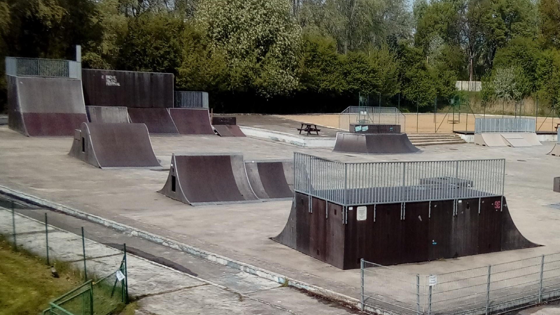 Skatpark w Ośrodku Przywodnym Rataje, fot. POSiR