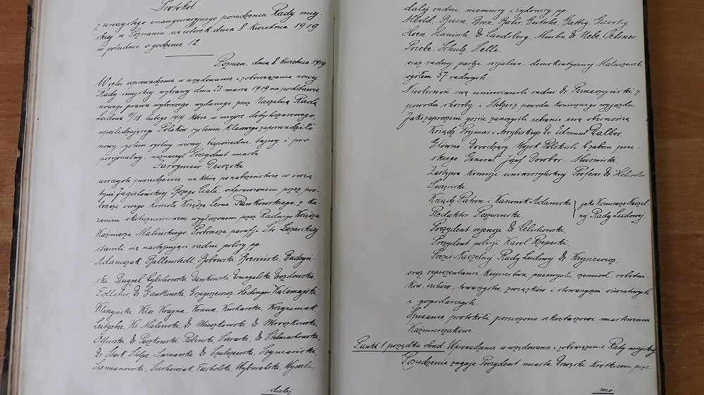 Protokół z inauguracyjnego posiedzenia pierwszej polskiej Rady Miasta Poznania, 8 IV 1919 r., ze zb. APP.