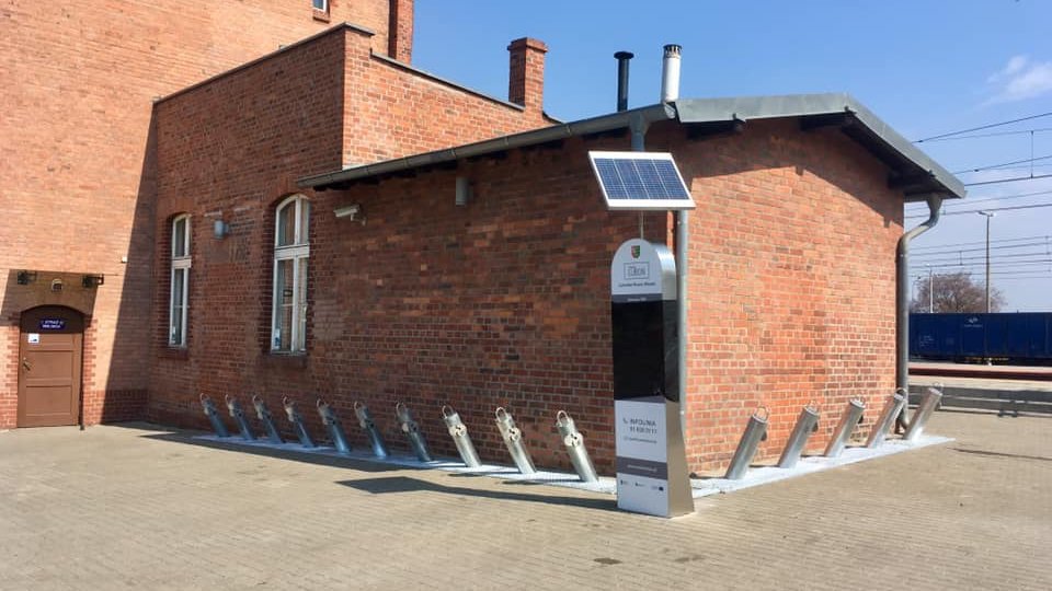 Stacja przy dworcu kolejowym w Luboniu, fot. facebook.com/machalskamalgorzata