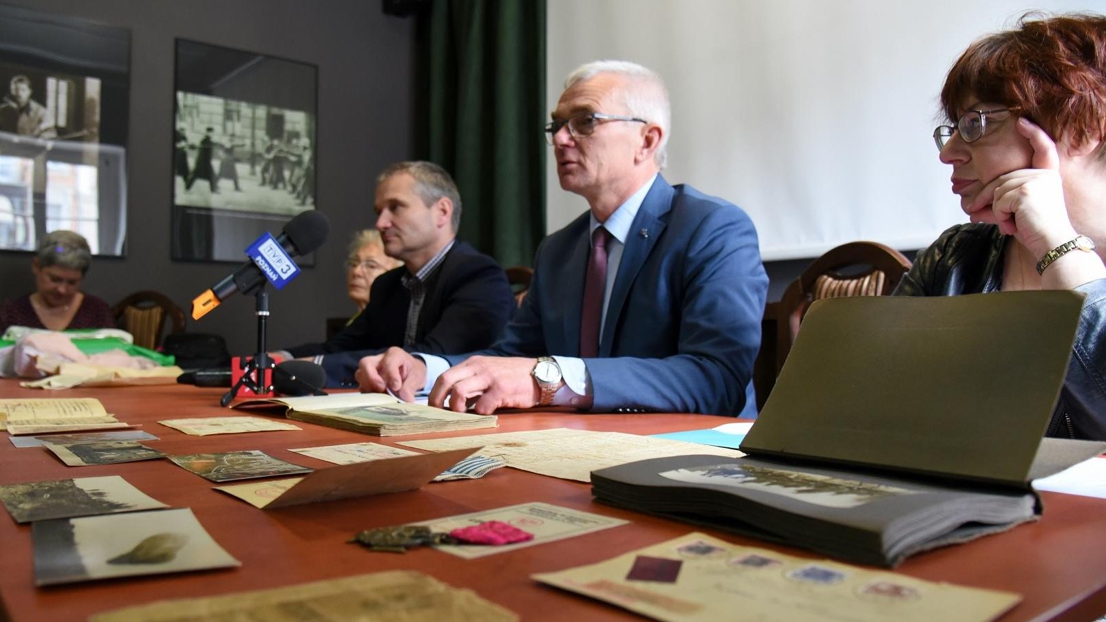 Kolekcja Muzeum Powstania Wielkopolskiego wzbogaciła się m.in. o pamiątki po słynnym polskim architekcie, Rogerze Sławskim, fot. Poznan.pl