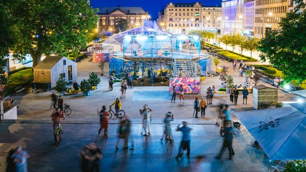 Generator Malta - otwarta dla wszystkich przestrzeń wydarzeń artystycznych i społecznych - już po raz siódmy powstanie na placu Wolności (fot. K. Schubert) - grafika artykułu