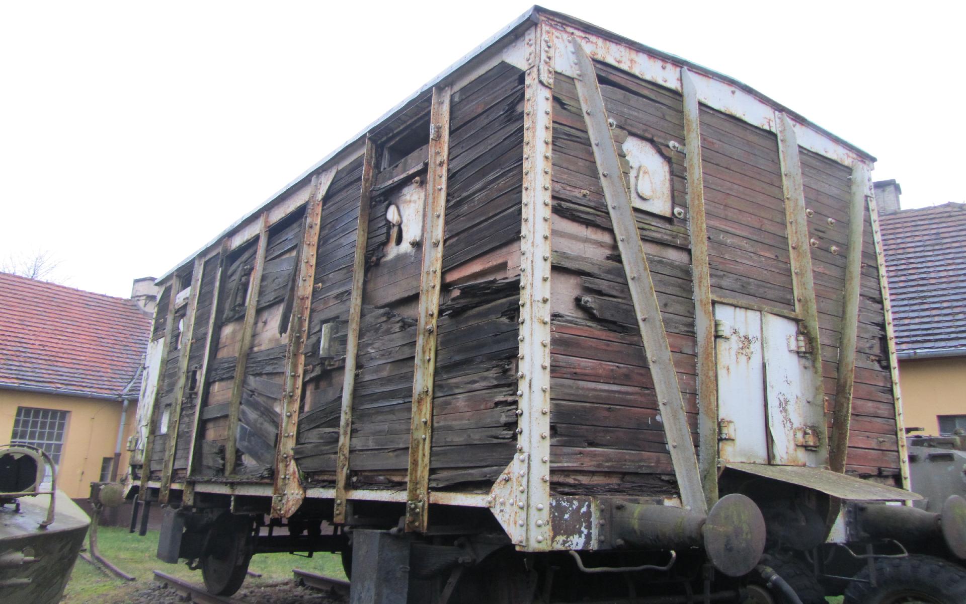 Wagon ocalały z pociągu pancernego "Poznańczyk", fot. Mateusz Malinowski - grafika artykułu