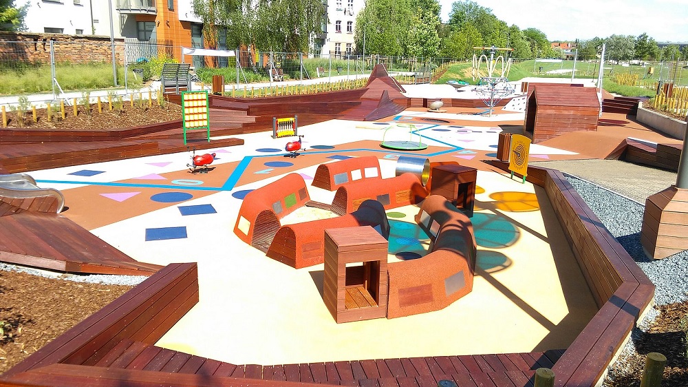 Wartofrajda - plac zabaw na Chwaliszewie (Osiedle Stare Miasto) - grafika artykułu