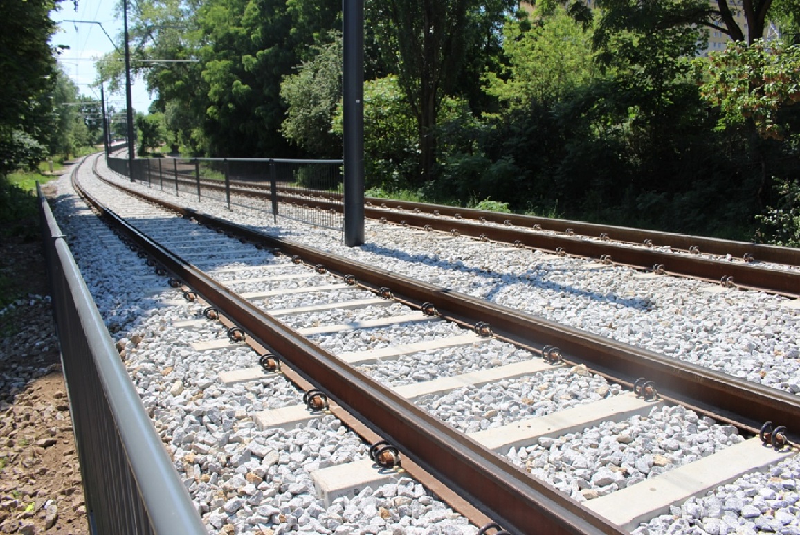 torowisko tramwajowe ul. Piątkowska - grafika artykułu