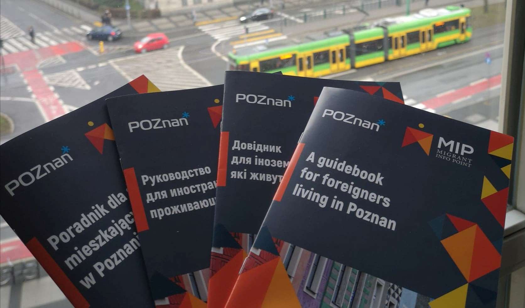 Fot. Migrant Info Point - grafika artykułu