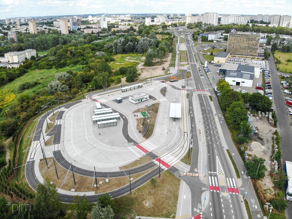 Nowa pętla tramwajowo-autobusowa przy ul. Unii Lubelskiej, sierpień 2020 r. (fot. PIM) - grafika artykułu