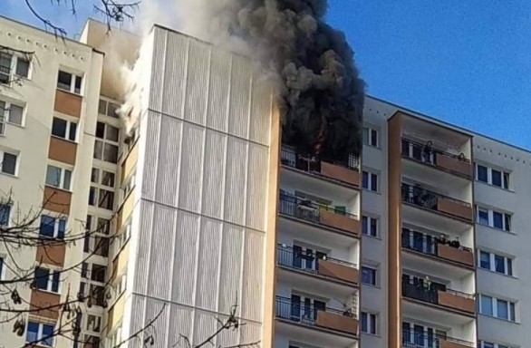 Pożar na os. Kopernika (fot. oficjalna zbiórka na zrzutka.pl) - grafika artykułu