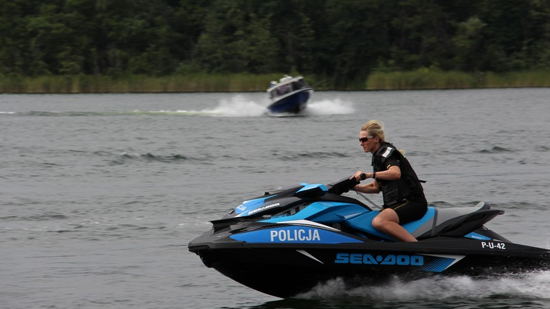 Policjanci z komisariatu wodnego w Poznaniu, fot. KMP