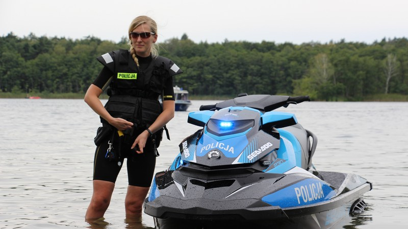 Policjanci z komisariatu wodnego w Poznaniu, fot. KMP