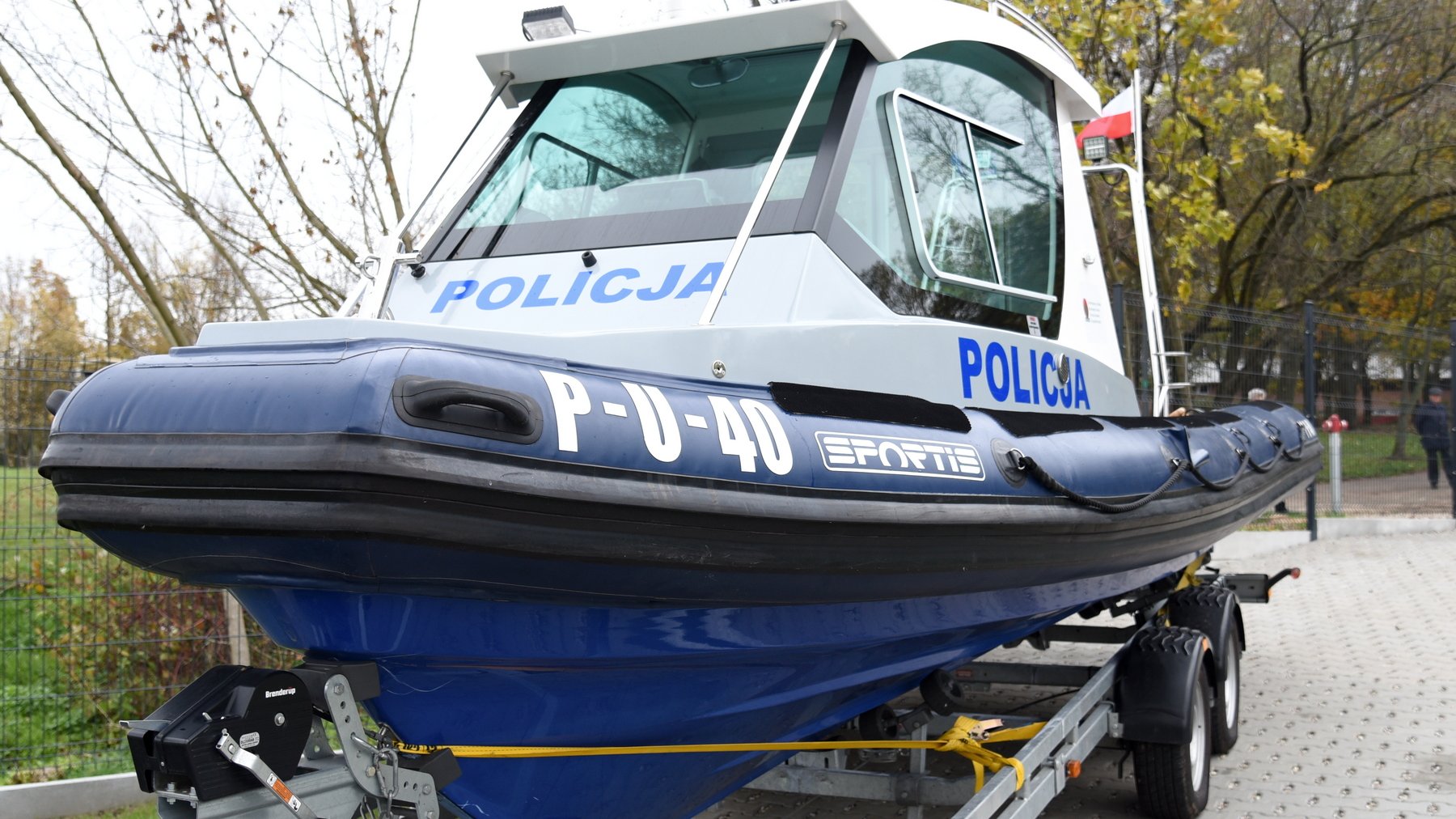 Policjanci z komisariatu wodnego w Poznaniu, fot. UMP