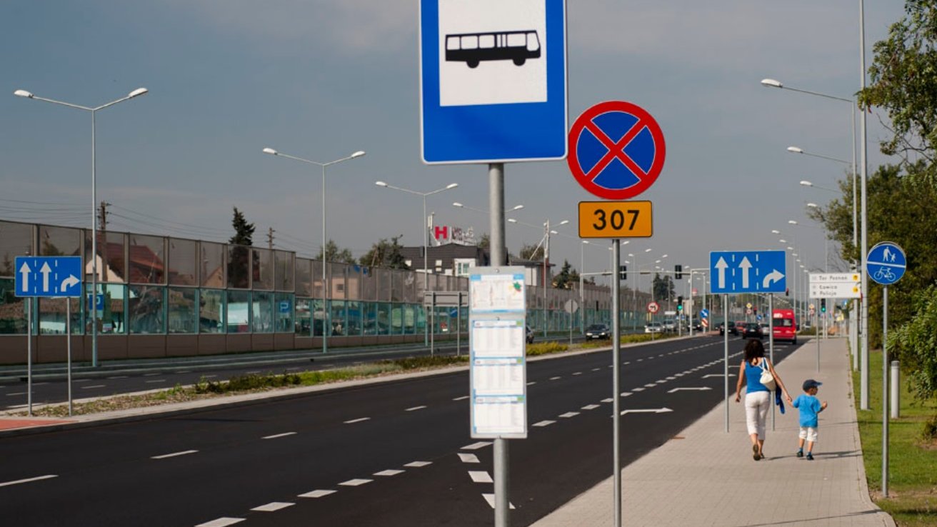 Ekran akustyczny w pasie przyulicznym, fot. WOŚ/UMP - grafika artykułu