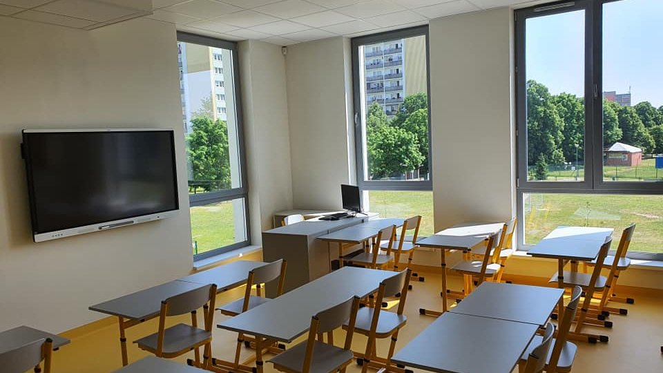 Nowe skrzydło Szkoły Podstawowej nr 68 na os. Jana III Sobieskiego