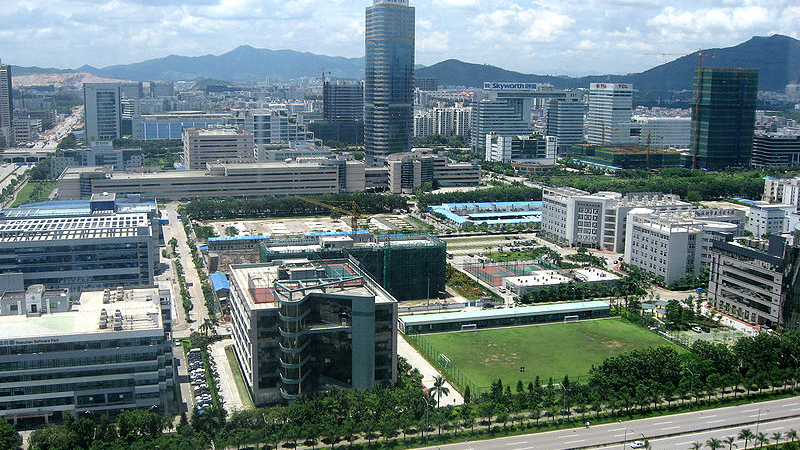 Shenzhen i Poznań są partnerskimi miastami od 1993 roku (na zdjęciu fragment panoramy Shenzhen - grafika artykułu