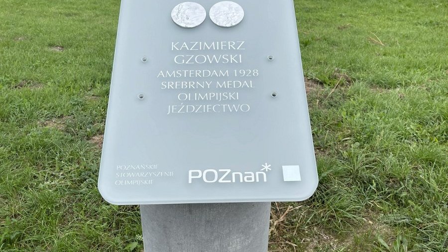 Nowa wersja tablic pamiątkowych poświęconych poznańskim olimpijczykom, fot. POSiR